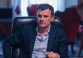 Bruno García, alcalde de Cádiz. «Debemos mantener la calma y en la medida de lo posible no mover el coche»