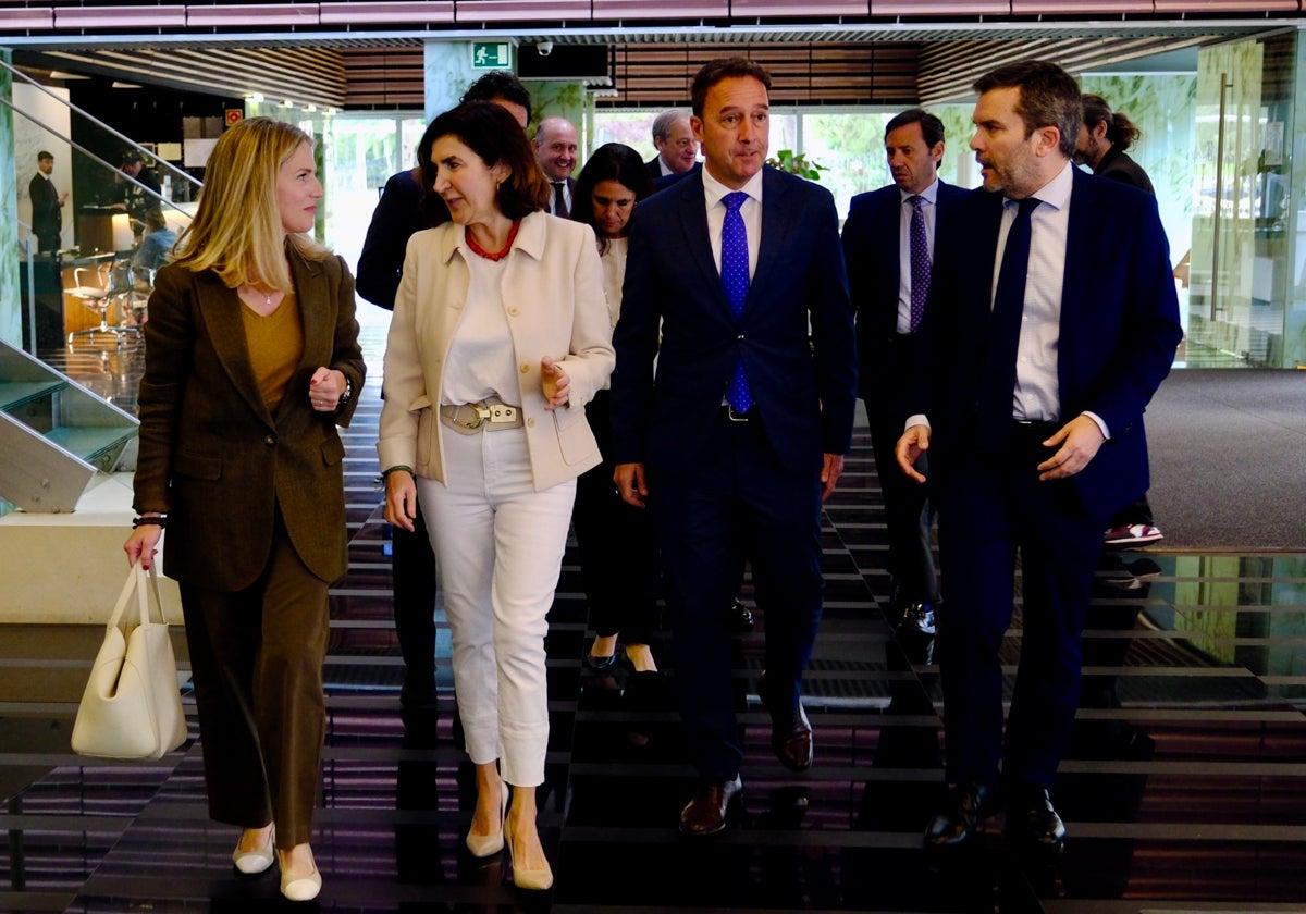 Ana Mestre, Rocío Blanco, José Manuel Cossi e Ignacio Moreno Bustamante llegan al Parador de Cádiz