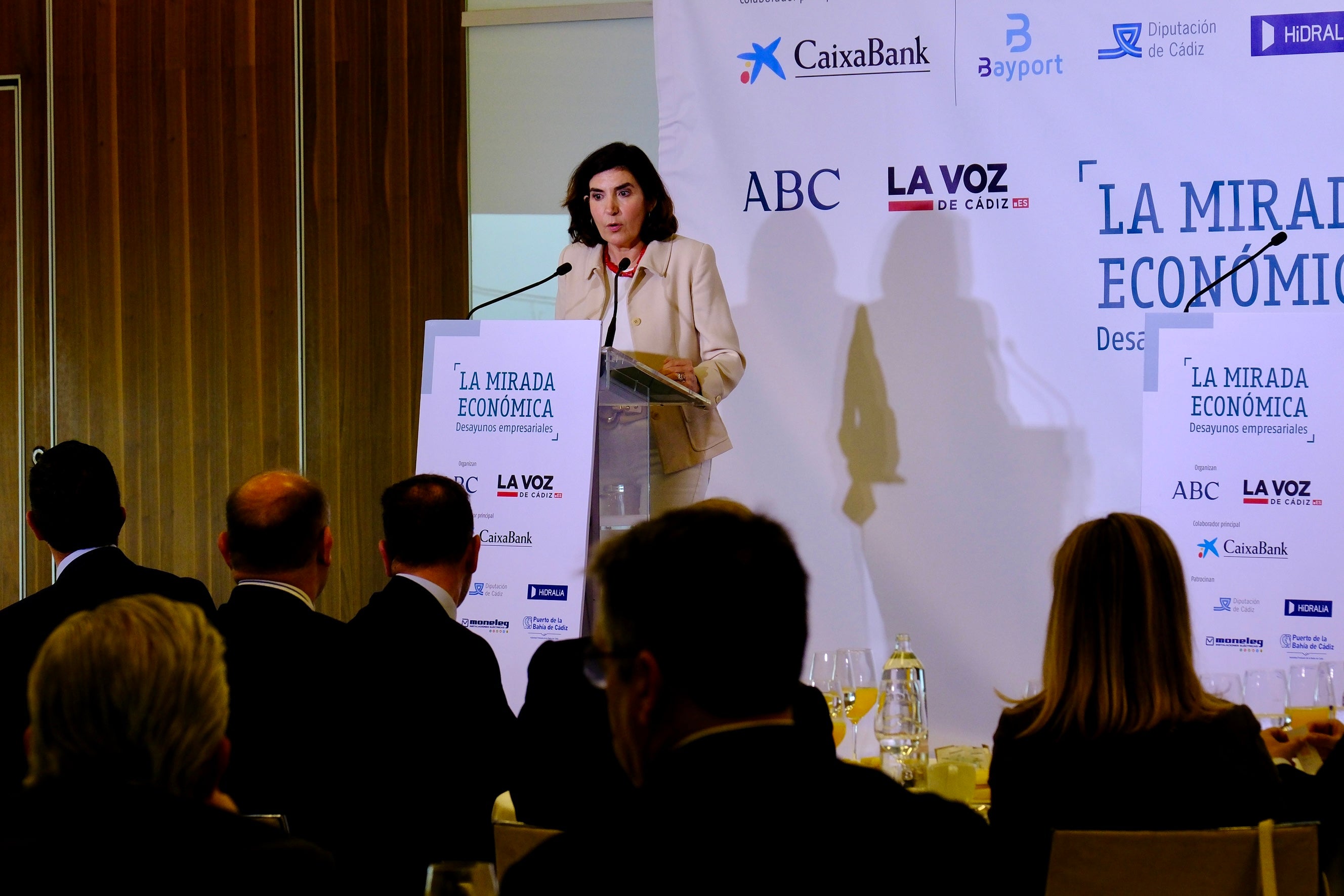 La consejera de Empleo, Rocío Blanco, en La Mirada Económica de ABC y LA VOZ de Cádiz