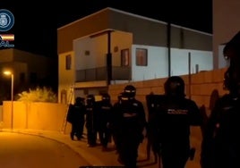 Huida y refugio de los Bustamante en un pueblo de 1.500 habitantes tras el asesinato de José 'El Indio' en Rota