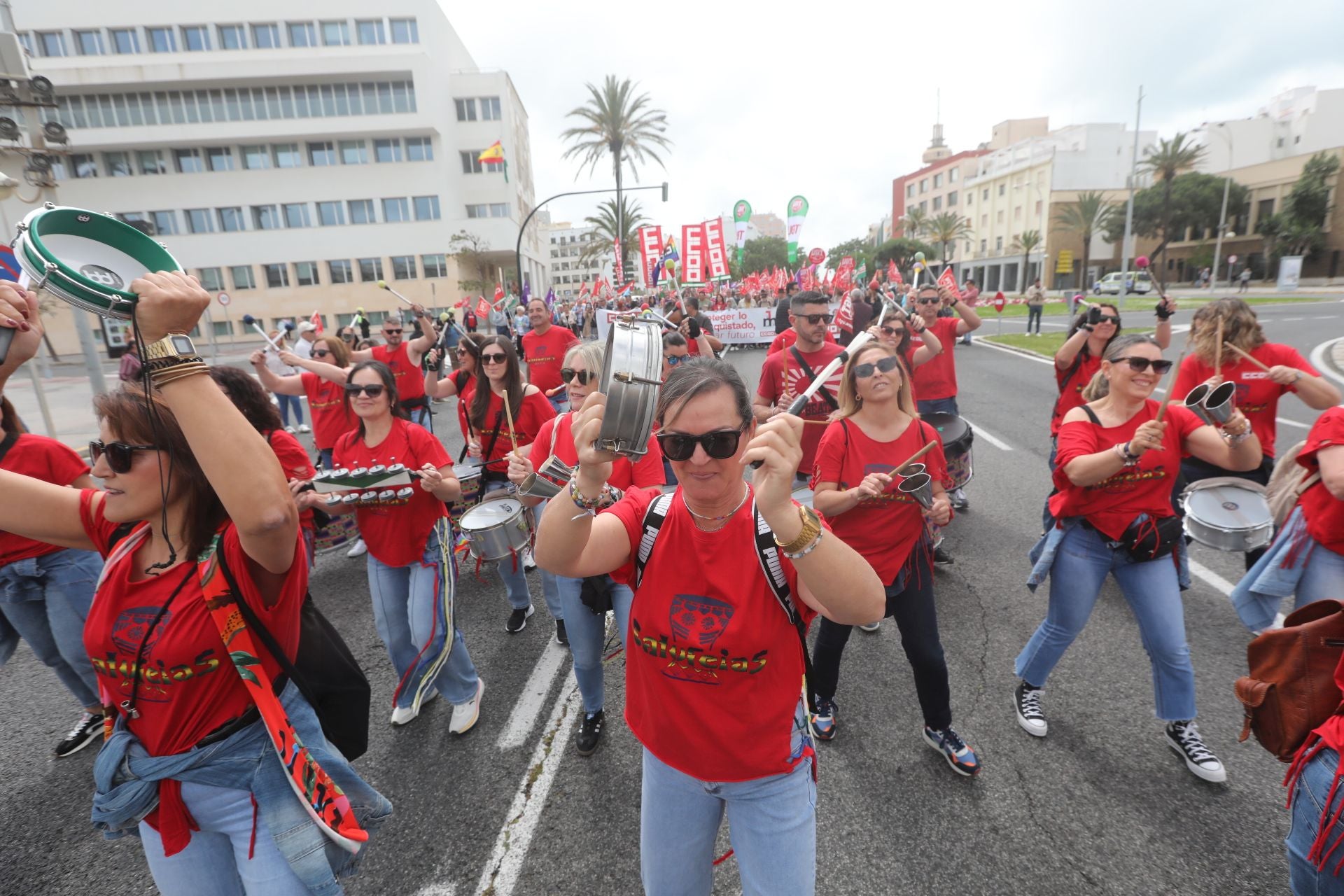 Fotos: Así han sido las dos manifestaciones del Primero de Mayo en Cádiz