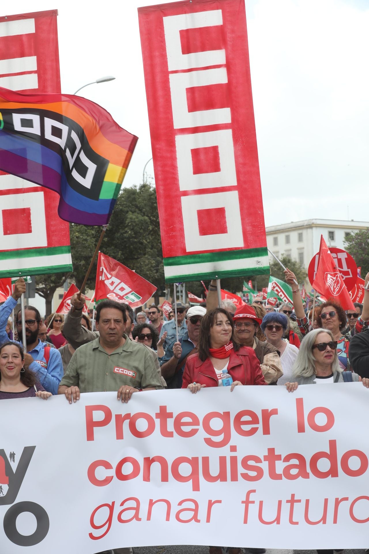 Fotos: Así han sido las dos manifestaciones del Primero de Mayo en Cádiz