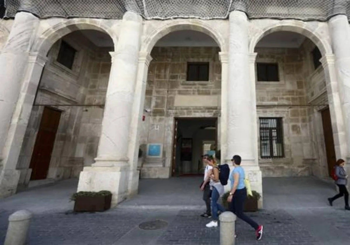 Las cuentas de la Sociedad Cádiz 2012 quedan saneadas