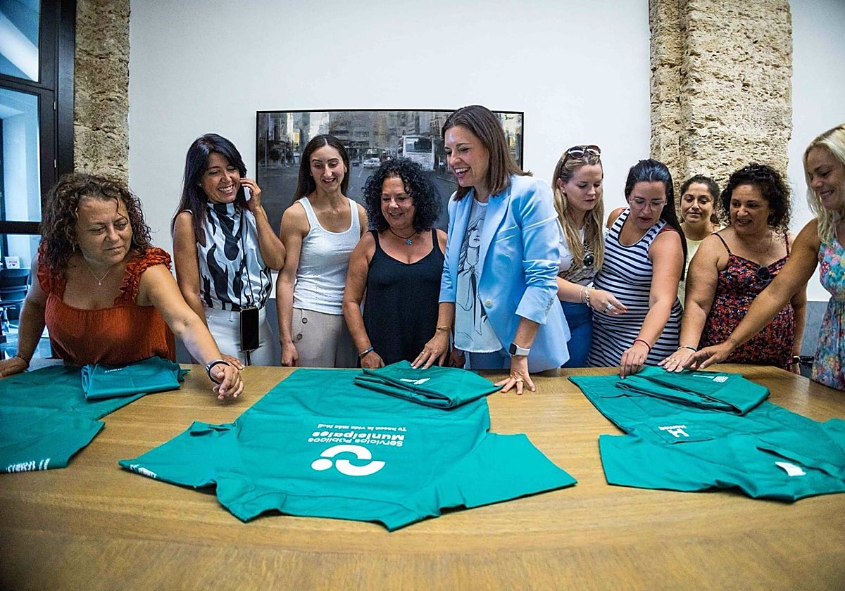 Balance positivo del servicio de ayuda a domicilio en San Fernando 250 días después de su municipalización