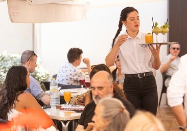 Abril marca el contador de los contratos de temporada y reduce el paro en Cádiz en 4.756 personas