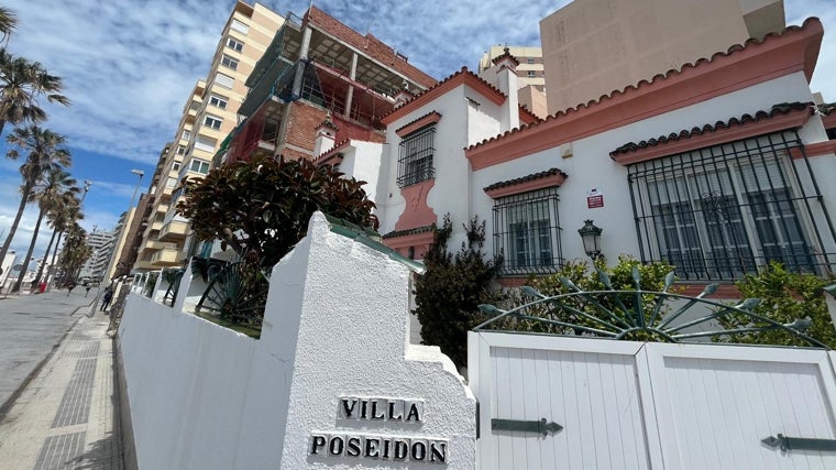 El bloque de viviendas que ya se levanta sobre el penúltimo chalet del Paseo Marítimo de Cádiz: detalles y precios