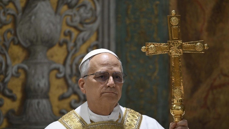 Los cofrades gaditanos dan la bienvenida a León XIV: «Va a ser un gran pontificado y rezaremos por él como ha pedido»