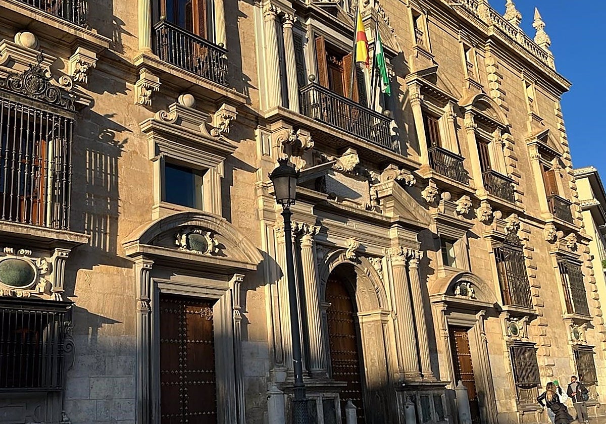 Condenado por agredir sexualmente en el baño de un bar a una menor en Jerez