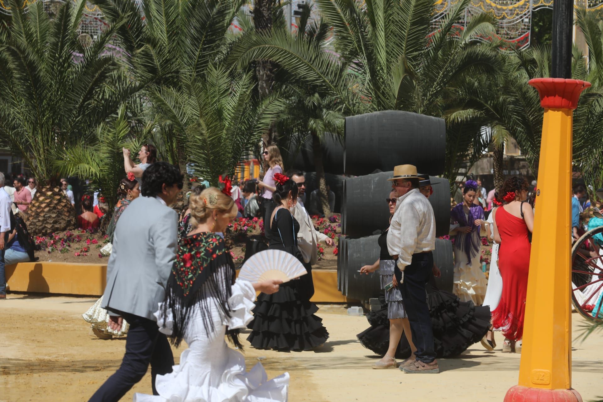 Fotos: Gran ambiente en el domingo de Feria de Jerez