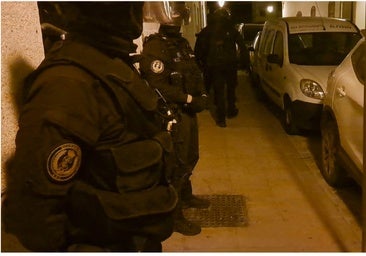 Fin al «supermercado» de la droga de la Sierra norte de Cádiz: 19 detenidos, cocaína, heroína, extásis y mucho dinero escondido