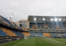 La Junta remarca que el estadio del Cádiz «se denomina Nuevo Mirandilla» y no le han pedido rebautizarlo