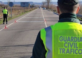 Corte total de la A-381 en Puerto Real, dirección Jerez, tras el vuelco de un camión