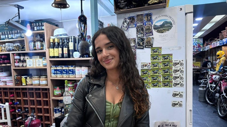 Iratxe: «Con los 11, 12 años yo ya empecé a pedir la máquina de tatuar»
