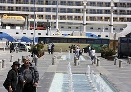 La fuente de la plaza de San Juan de Dios volverá a funcionar a mediados de junio