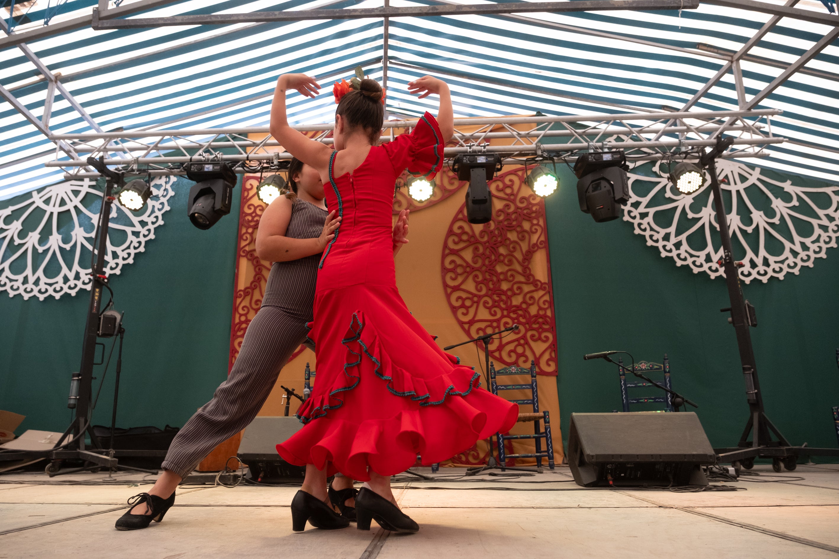 El calor marca el jueves de Feria en El Puerto