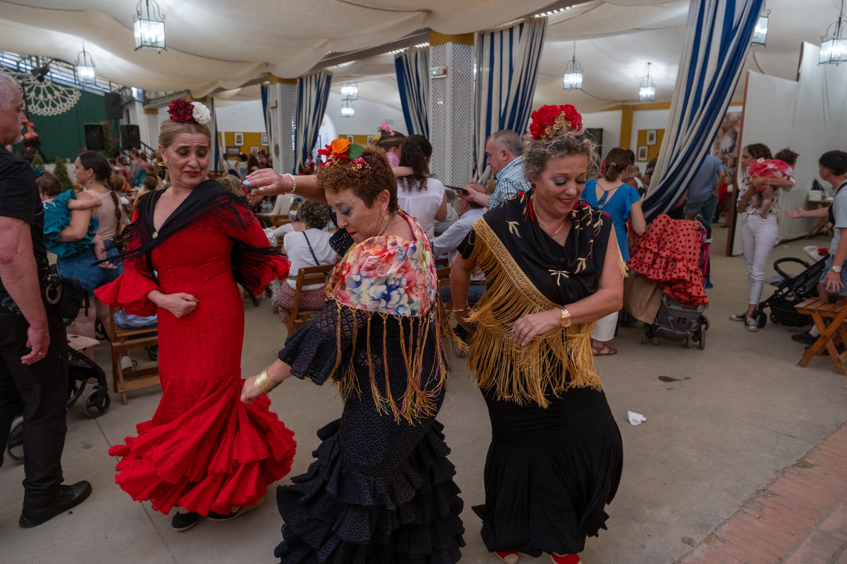 El calor marca el jueves de Feria en El Puerto