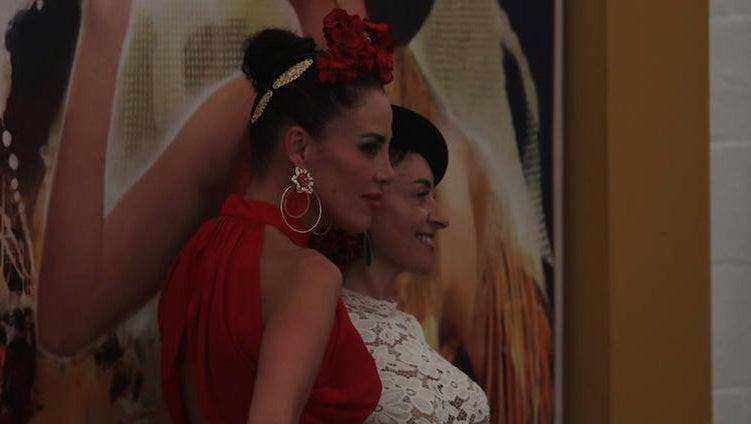 Las altas temperaturas no frenan la fiesta y el Real de Las Banderas, a rebosar el sábado de Feria en El Puerto