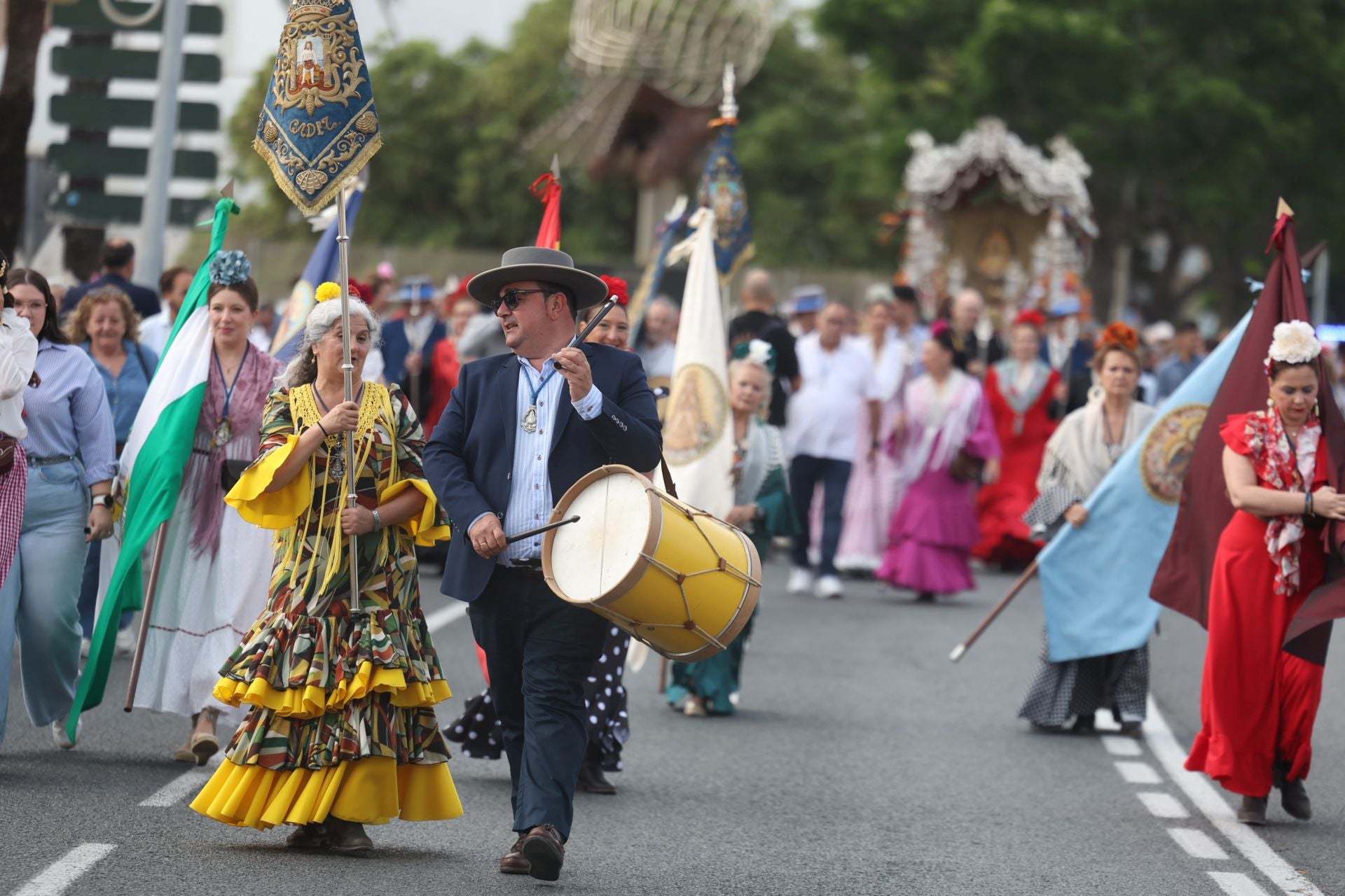 Fotos: La hermandad del Rocío de Cádiz, camino de la aldea
