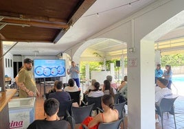 Éxito del Taller de Reanimación Cardiopulmonar (RCP) en el Club Social Marina de la Bahía