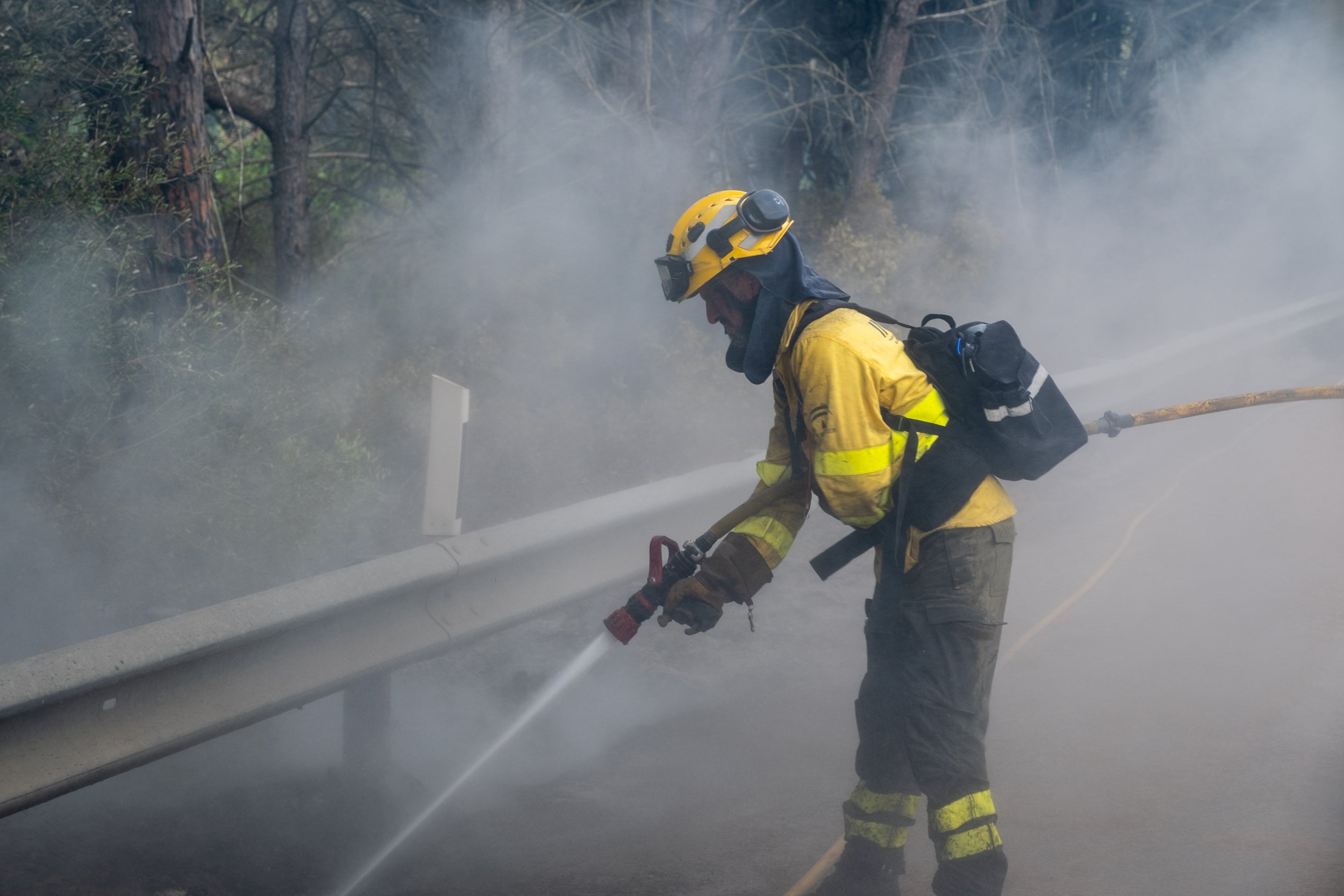 Fotos: Las imágenes del incendio de Puerto Real