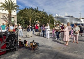 Más de 8.000 cruceristas llegarán al puerto de Cádiz en tres días