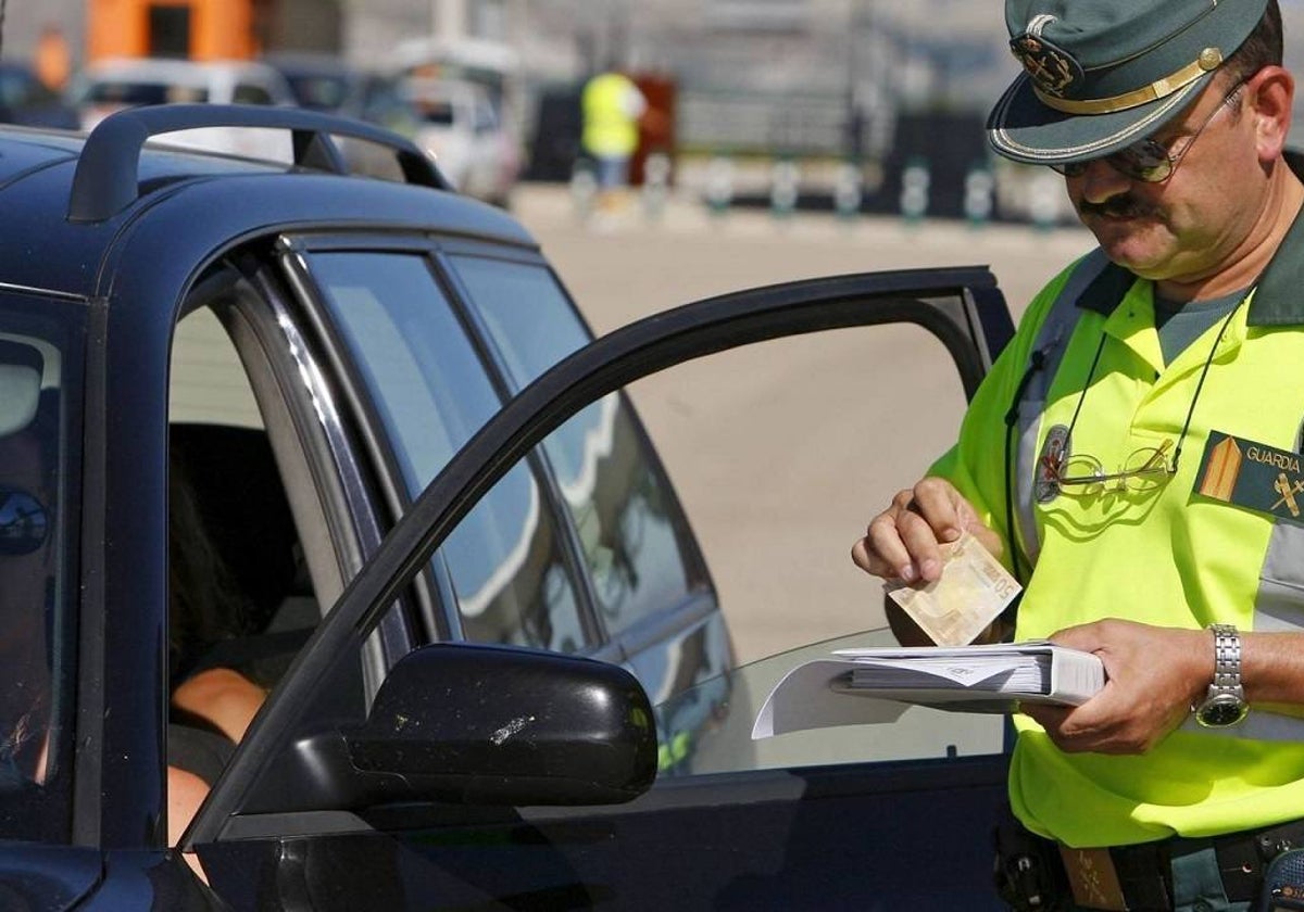 Comprobación de los datos de un conductor para sanción