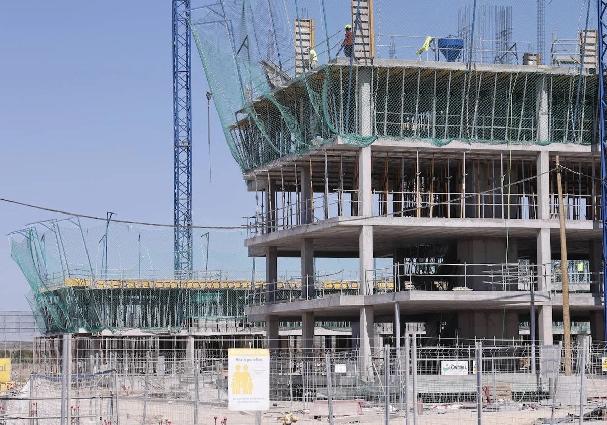Más viviendas en San Fernando: El Ayuntamiento agiliza trámites y aplica el nuevo Decreto