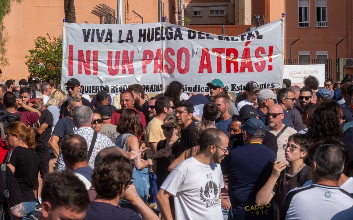 Fotos: Así ha sido la protesta de la huelga del metal en Cádiz de este miércoles