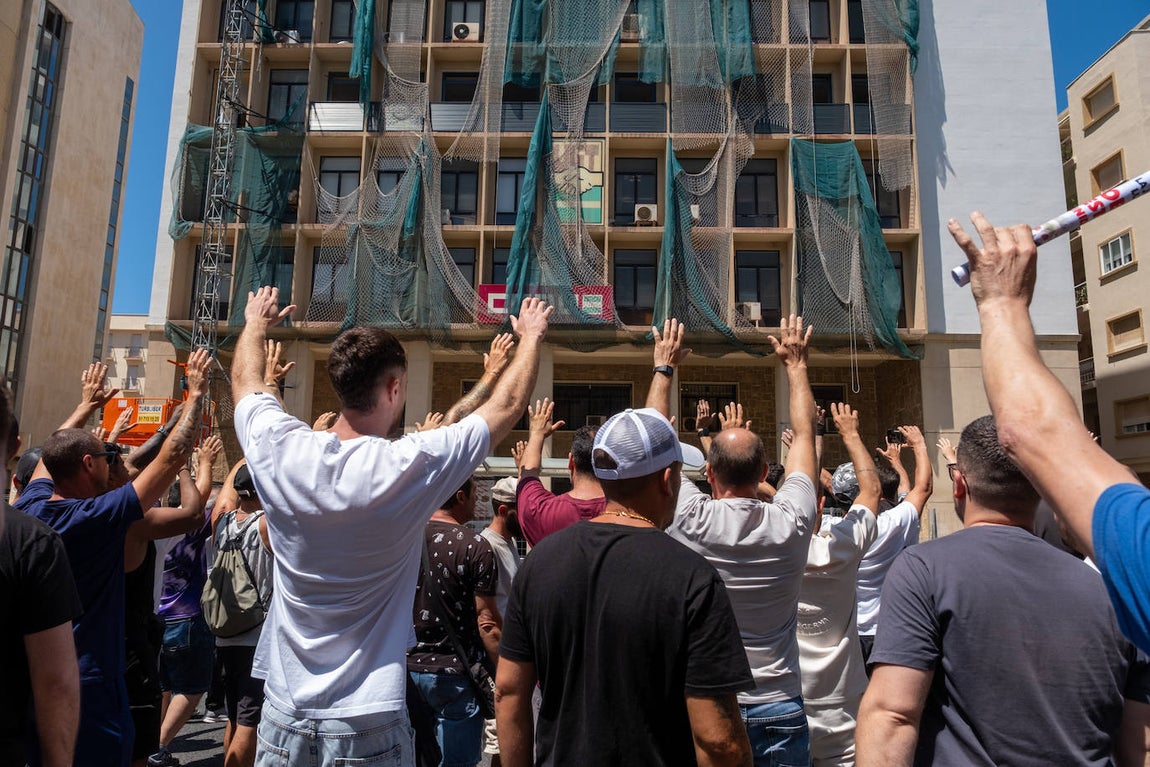 Fotos: Así ha sido la protesta de la huelga del metal en Cádiz de este miércoles