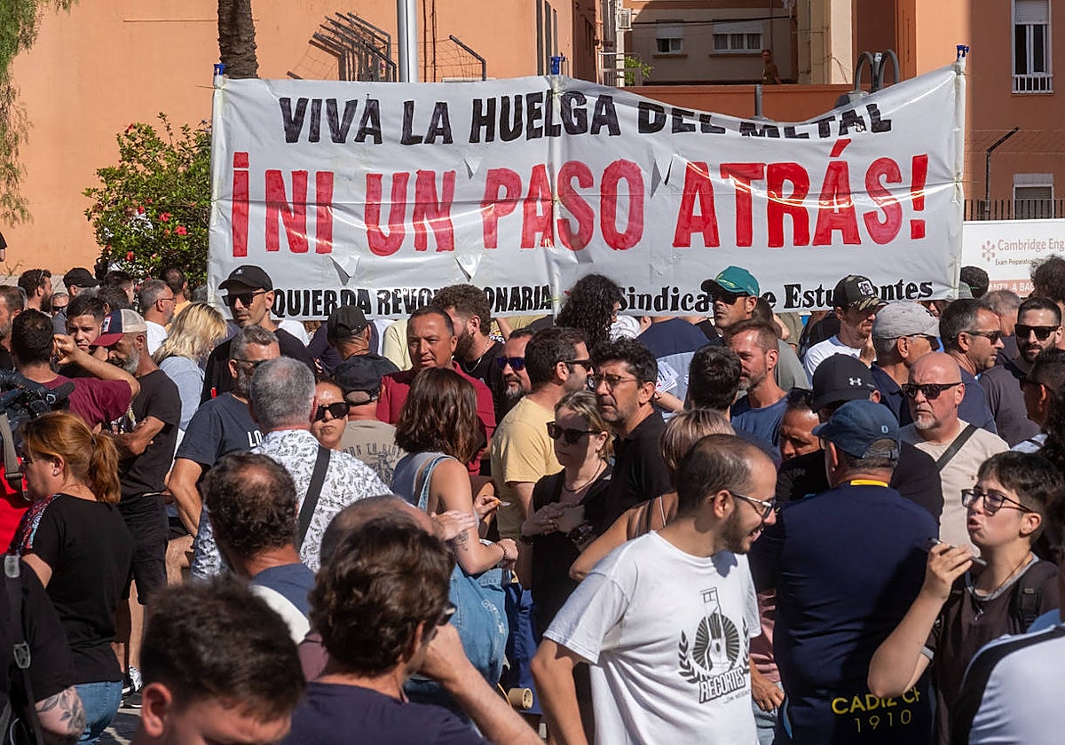 Fotos: Así ha sido la protesta de la huelga del metal en Cádiz de este ...