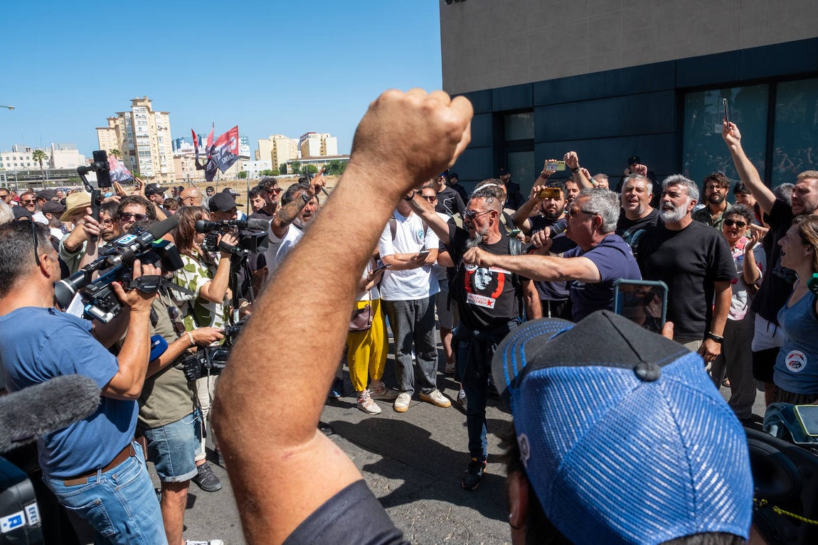 Fotos: Así ha sido la protesta de la huelga del metal en Cádiz de este miércoles