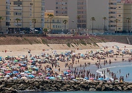 Cádiz, la provincia costera más cara para veranear este verano: alojarse cuesta un 15% más que en 2024