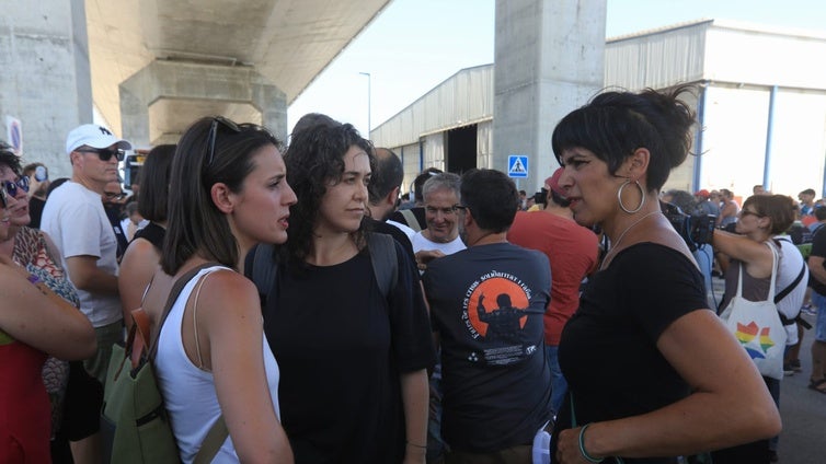 Irene Montero: «Es una huelga para defender una economía y la posibilidad de vidas dignas en la Bahía de Cádiz»