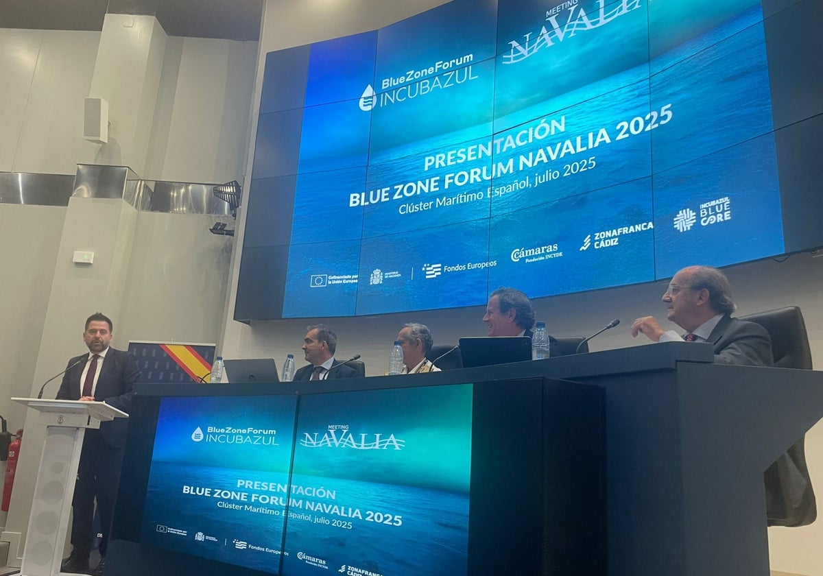 Zona Franca presenta el Blue Zone Forum-Navalia Meeting 2025 en la asamblea del Clúster Marítimo Español