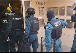 Un Mercedes, un Rolls Royce, una mansión en Sanlúcar... El escandaloso lujo que ostentaba una red de narcotráfico para blanquear capitales