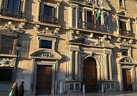 Cinco años de cárcel por facilitar la embarcación para un alijo de droga en Sanlúcar