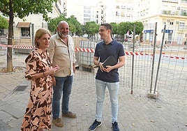La alcaldesa de Jerez supervisa las obras en la plaza Antonio Pica y el entorno de Torres de Córdoba