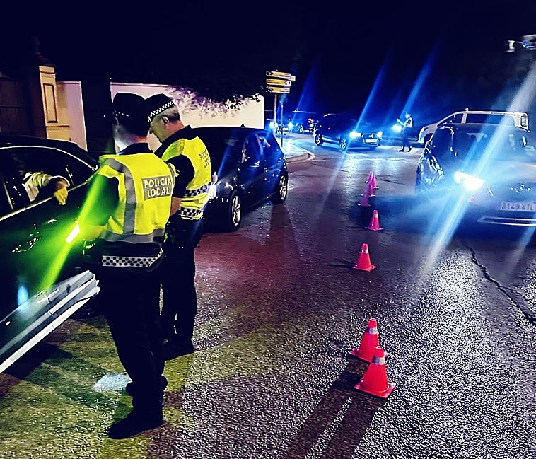 Agrede a un hombre con una copa de cristal en la calle Palacios, en El Puerto