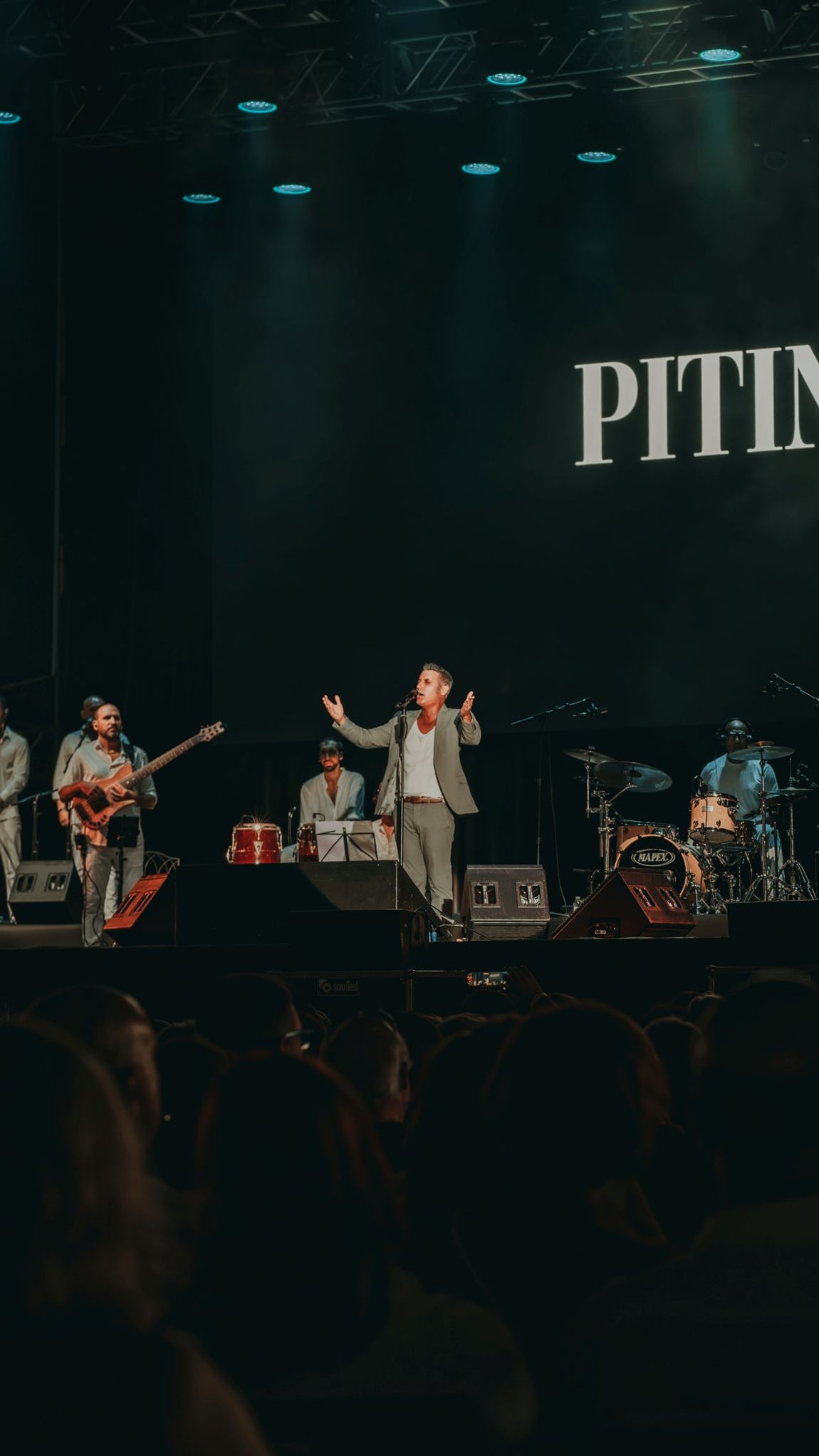 Fotos: Pitingo pone banda sonora a la jerezana Bodega Las Copas en Tío Pepe Festival