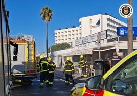 El incendio de un bar de Valdelagrana deja un atendido por inhalación de humo