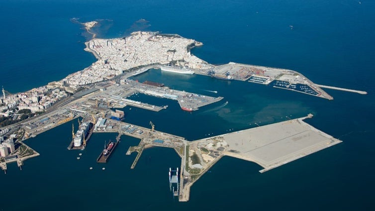 De Puerto América a la nueva terminal de contenedores