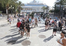 Pinchazo del turismo hotelero en Cádiz con un claro culpable