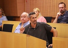 Cruce de acusaciones y reproches en un polémico pleno en El Puerto