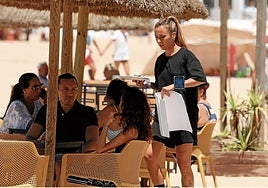 Cádiz lidera la bajada del paro en España