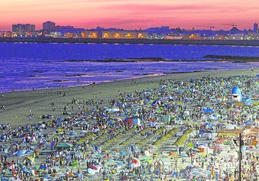 Cádiz y el verano que fue, con las barbacoas y el Trofeo como epicentro, al actual mucho más diverso