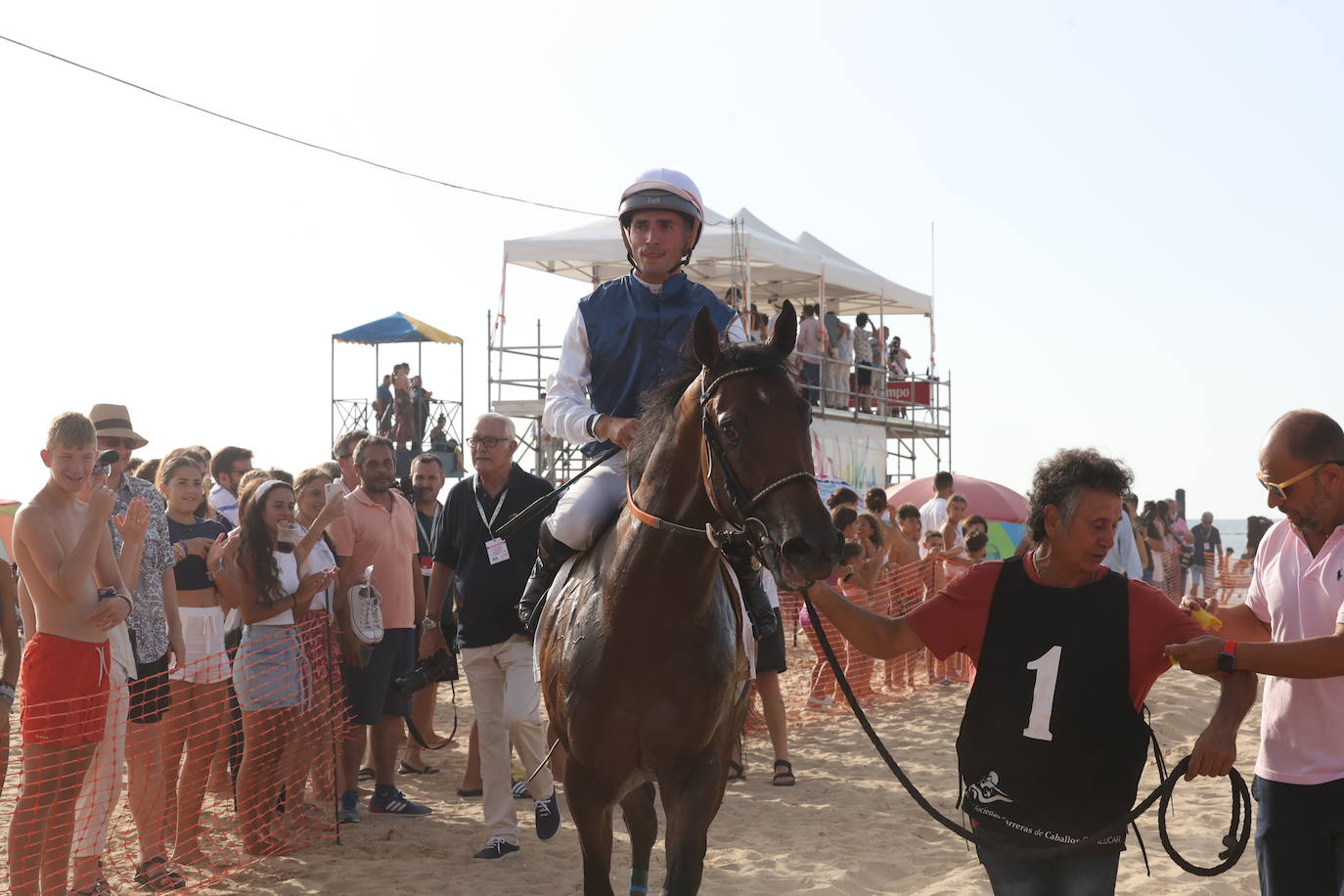 Fotos: Las Carreras de Caballos de Sanlúcar dan sus primeras galopadas