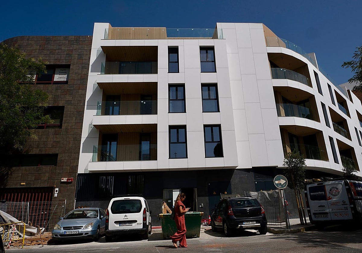 Recta final para la segunda promoción de viviendas del Grupo ABU en la capital gaditana: así es Residencial Bahía Blanca