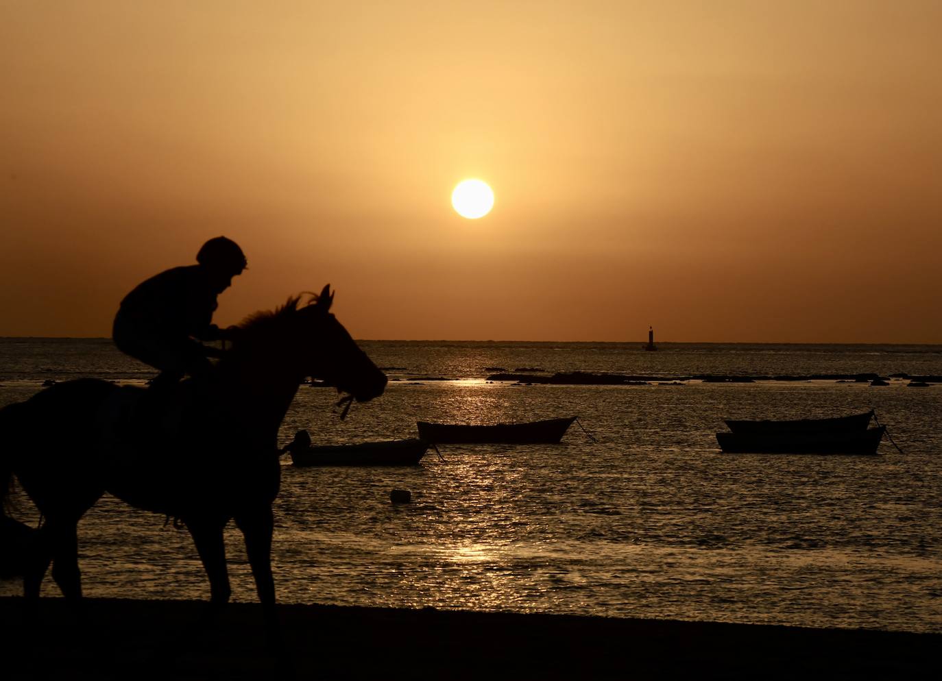 Fotos: Así ha sido el primer ciclo de la Carreras de Caballos de Sanlúcar 2025