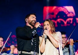 Concierto de Alejandro Fernández en Chiclana acompañado de Niña Pastori