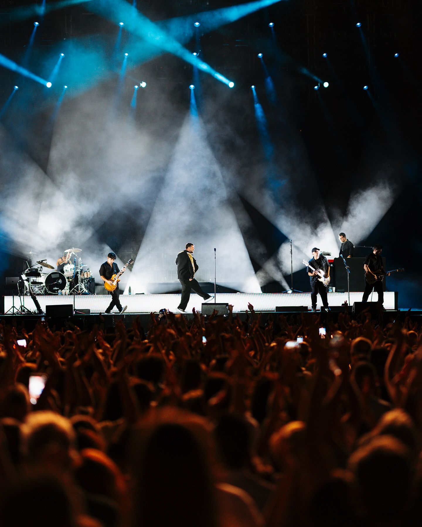 Fotos: Antonio Orozco impregna su inconfundible sello en el Concert Music Festival